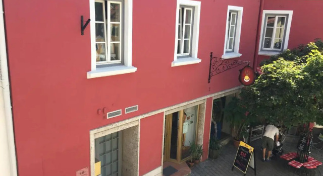 Двухместный номер Standard Jasmin Pension Central Location Shared Kitchen Pet Friendly
