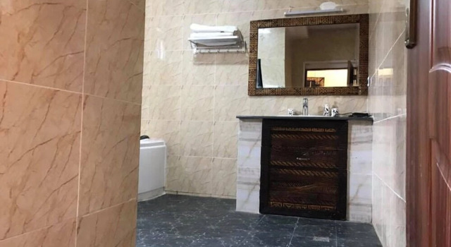 Трёхместный номер Standard с балконом Lalibela Lodge