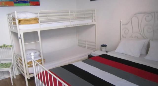 Семейный номер Standard с балконом Hostel Prime Guimaraes