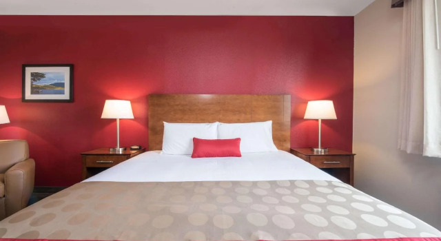 Ramada by Wyndham Williston Airport, Забронировать Отель Отели Уиллистон 3 звезды, 3*