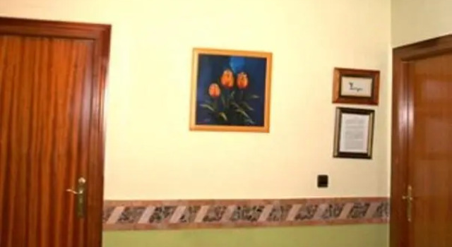 Hotel La Minilla, Забронировать Отель Эсте Малага