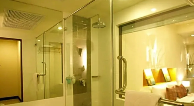 Люкс Maninarakorn Hotel