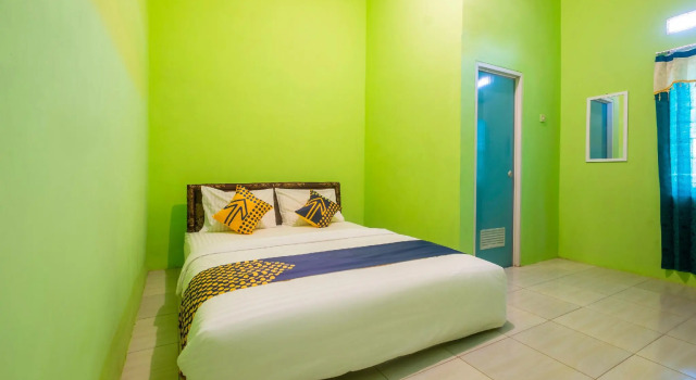 Economy Zimmer OYO 2859 Fatan Costel Syariah