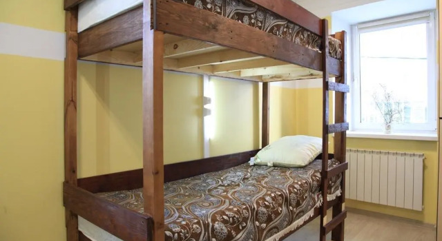 East-West Hostel, Забронировать Хостел Правобережный административный округ Иркутск