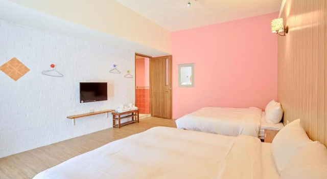 Четырёхместный номер Standard Love Summer Hostel