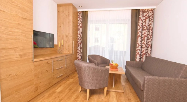 Aparthotel Rubinius, Réserver Appart'hôtel Hôtels à Salzbourg avec piscine, Piscine