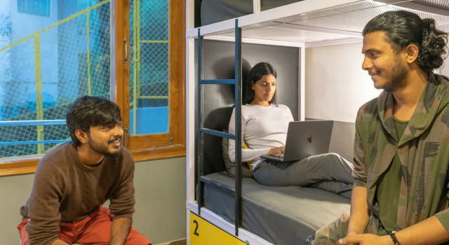 Кровать в общем номере The Hosteller Mussoorie, Mall Road