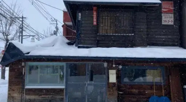宿泊×編集事務所×土産物店「あさひかわ編集室」