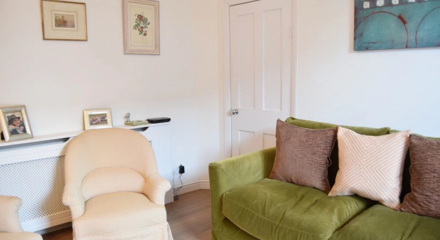 Luxury 3 Bedroom Family Home With Garden