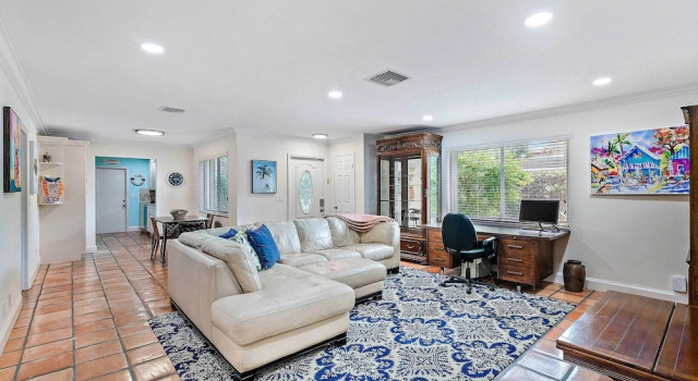 1 Mi to Shore: Pet-friendly Lake Worth Beach Home!, Prenota Casa vacanze Lake Worth 