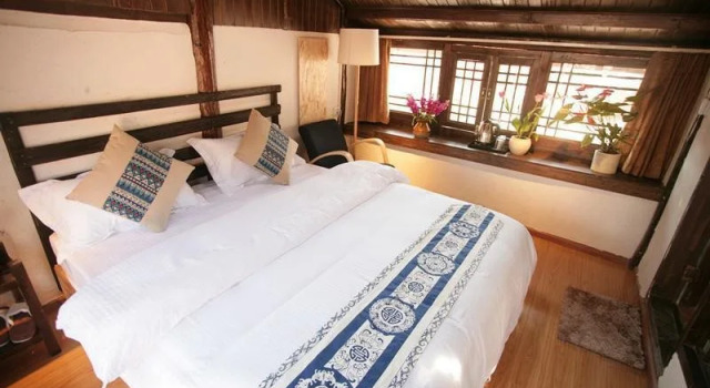 Lijiang Jian Ai Hostel, Забронировать Хостел Хостелы Лицзян, рядом с Улица Сквер-стрит Древнего города Шухэ, Хостел