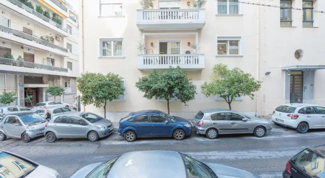 Athens Centre Flat 2 min. from Evangelismos Metro