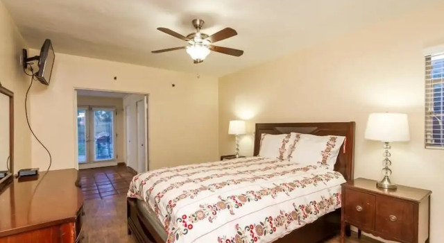 Encanto Bungalow By Signature Vacation Rentals