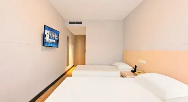 Номер Standard JinJiang Inn Guang'anmen