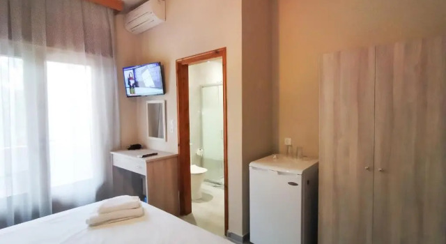 Двухместный номер Deluxe с балконом Yannis Hotel
