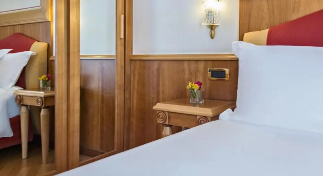 Одноместный номер Classic Renaissance Naples Hotel Mediterraneo