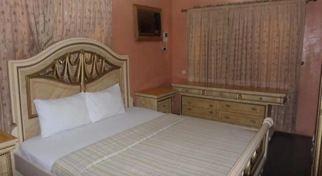 Номер Luxury с балконом La Christine Suites