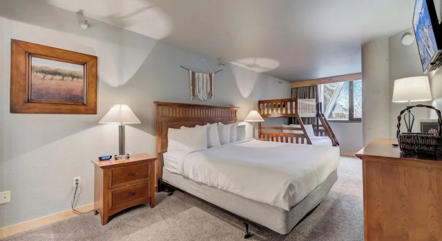 Двухместный номер Standard c 1 комнатой Silver King by All Seasons Resort Lodging