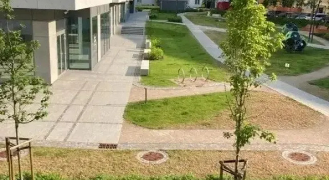 Apart Center 31, Varaa Hotelli Hotellit Pommeri pysäköinnillä, Pysäköinti