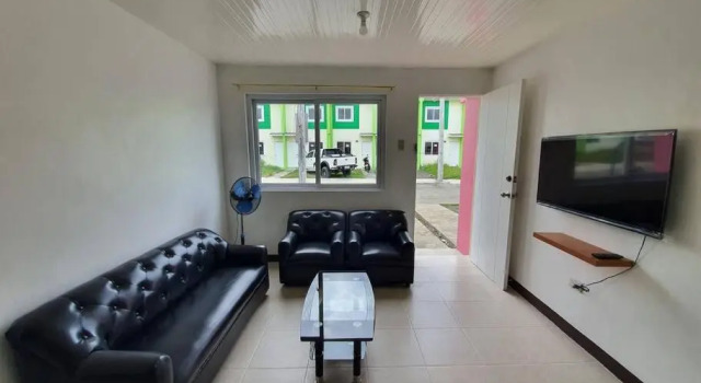 Calapan City Guest House Transient in a Subdivision near Malls L41