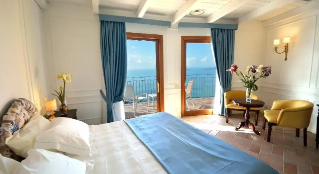 Двухместный номер Standard с балконом и с видом на сад Golfo dei Poeti Relais & Spa