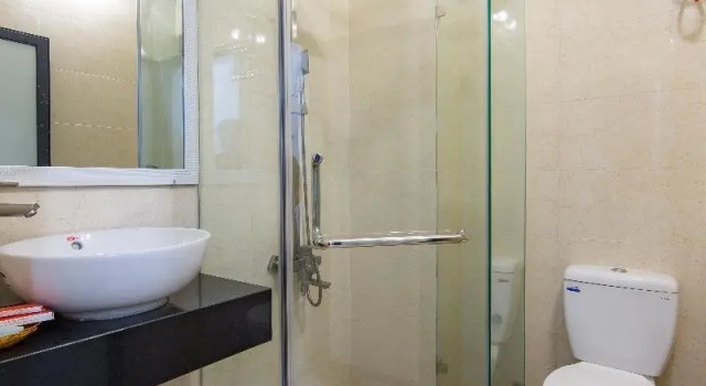 Четырёхместный семейный номер Standard Hanoi City Gate Hotel