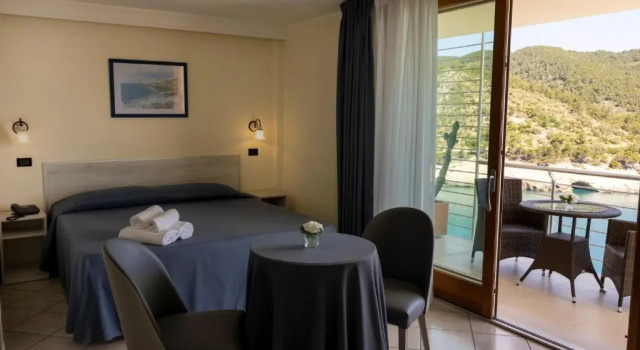 Двухместный номер Comfort Pugnochiuso Resort Hotel del Faro