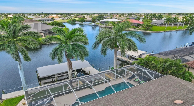 Seascape - Spa Whilrpool South Terrace 4 Bedroom, Забронировать Курортный отель СПА-отели Кейп-Корал, SPA-услуги