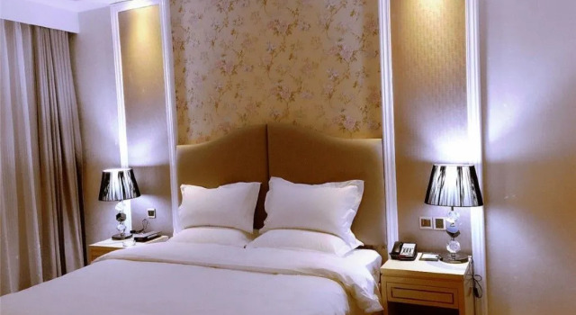 Lai Fu Shi Hotel, Book Hotel Anshan Liaoning