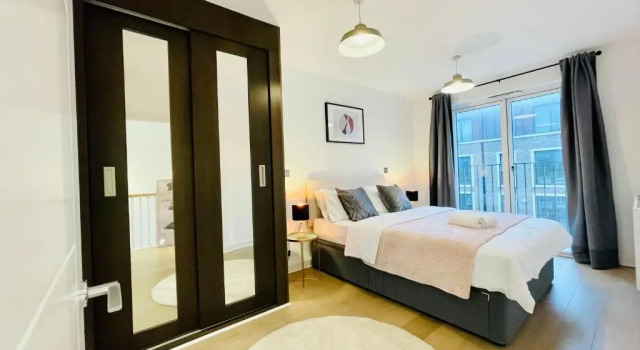 NEW Gorgeous 4BR Townhouse Inside The Olympic Park, Забронировать Отель Лондон Большой Лондон, рядом с Казино Aspers