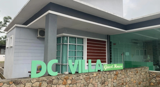 OYO 90005 DC Villa Guest House, Buchen Sie Pension Kuala Rompin Pahang