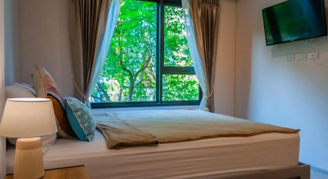 Апартаменты с 2 комнатами 1BR Mountain/Pool View at Central festival mall.