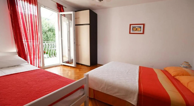 Mihovilovic - 50 m from beach - A2(6+1)