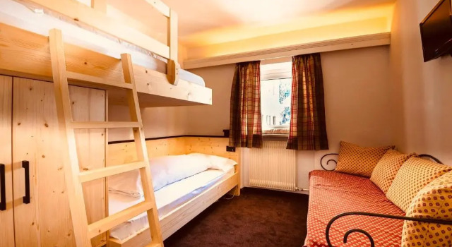 Четырёхместный номер Classic Hotel Cir