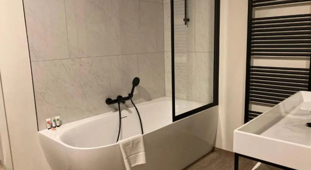 Полулюкс RS10 B&B Turnhout