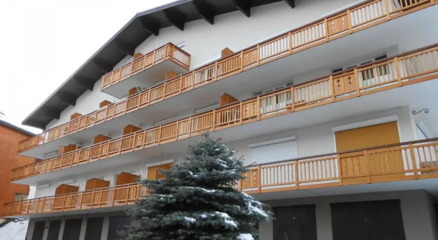 Appartement Les Deux Alpes, 3 pièces, 6 personnes - FR-1-516-4, Забронировать Апартаменты/квартира Отели Ле-дез-Альп с парковкой, рядом с Гондольный подъемник Валле Бланш, Парковка