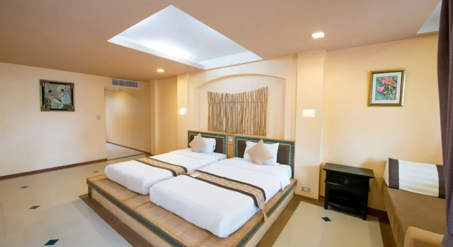 Двухместный номер Deluxe с балконом и с красивым видом из окна Koh Tao Montra Resort