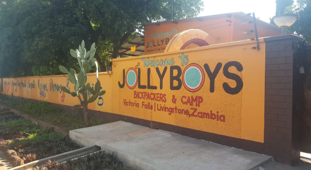 Jollyboys Backpackers