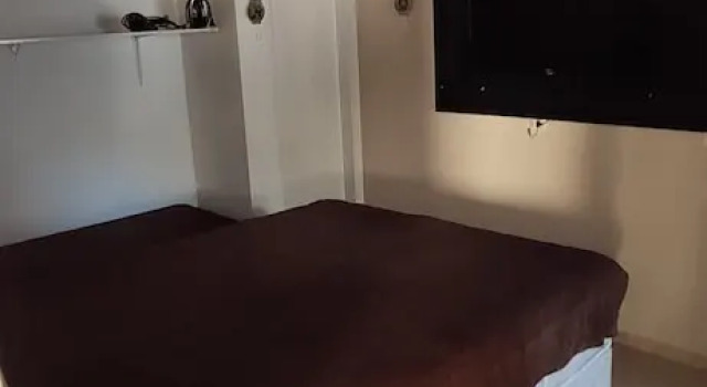 Casa com piscina em Caraguatatuba, Забронировать Отель Отели Карагуататуба 3 звезды, 3*