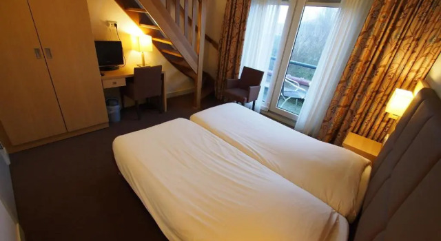 Семейный номер Standard с балконом и с красивым видом из окна Hotel Bos en Duinzicht