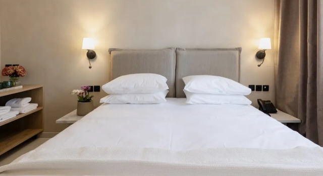 Regal Hotel Mitropoleos, Забронировать Отель Отели Афины с завтраком, рядом с Холм Филопаппос, Завтраки