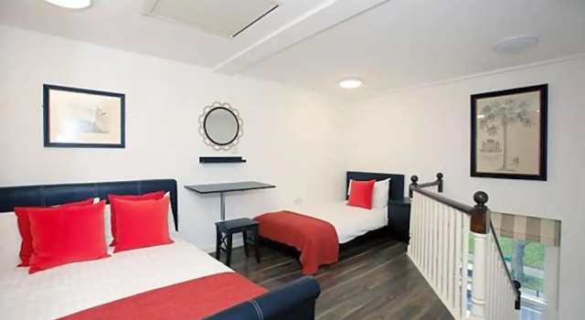 Студия Deluxe Grantly Hotel