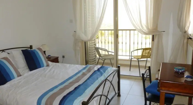 Mandevilla, Boek Hotel Pissouri Limassol