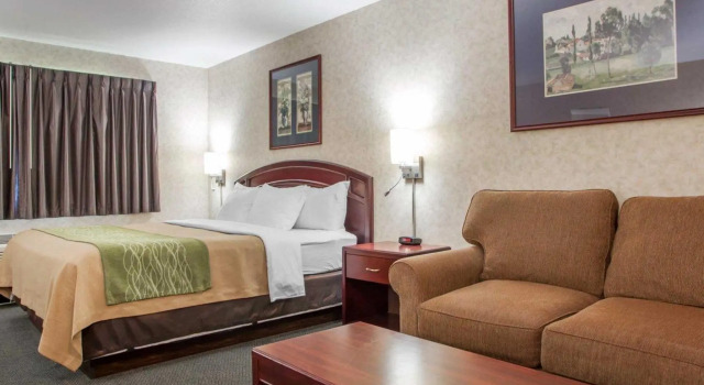 Номер Standard Comfort Inn Story City - I-35 near Ames