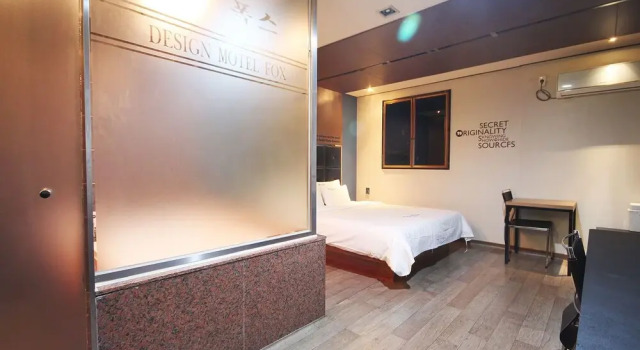 Gunsan Fox Tourist Hotel