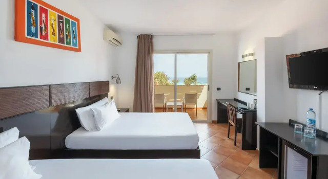 Двухместный номер Standard с балконом и с видом на море Occidental Boa Vista Beach