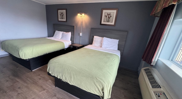 Четырёхместный номер Economy Travel Inn