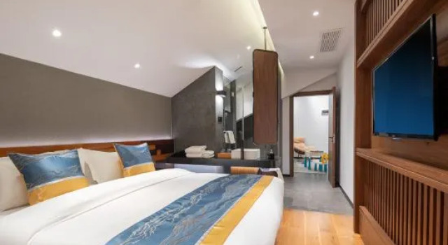 Люкс с 2 комнатами с видом на озеро Landison Yiman Hotel