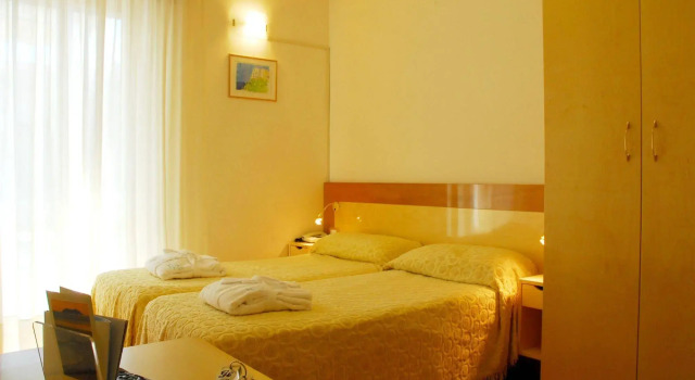 Grazia Hotel, Prenota Hotel Sperlonga Costa Laziale