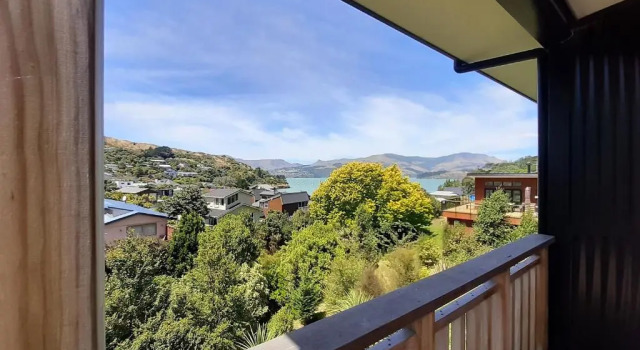Коттедж Panoramic Views from Spacious New Beach House